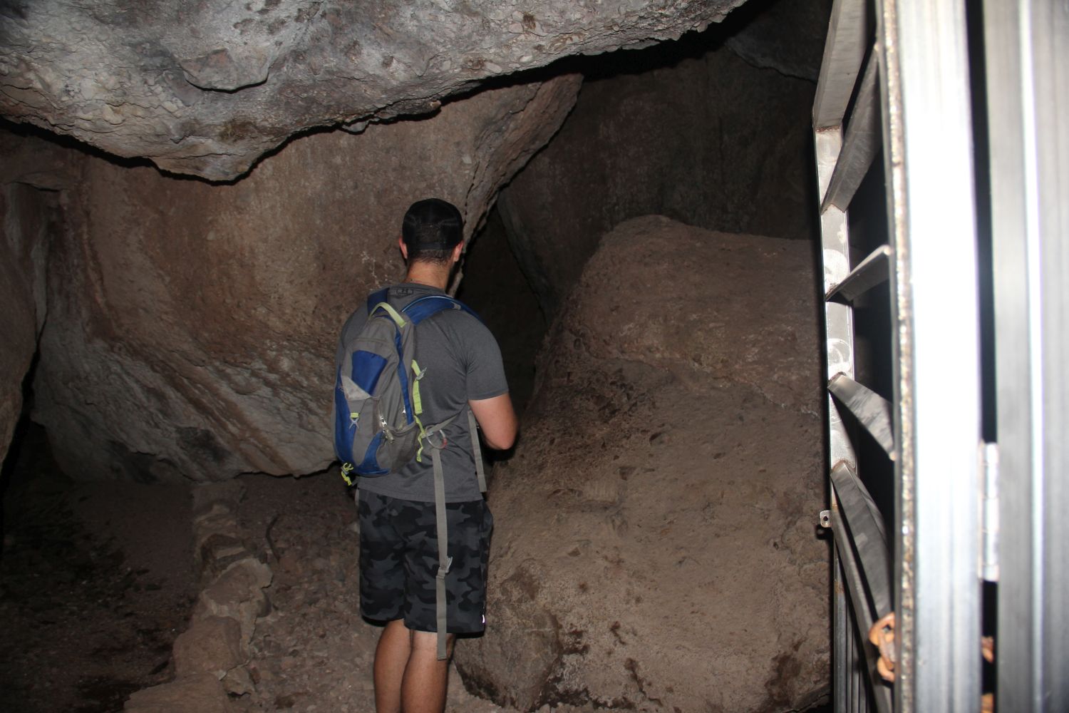 Bear Gulch Cave Trail 